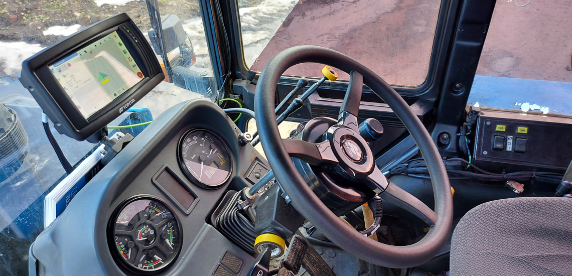 Установка электрического автопилота TOPCON AES-35