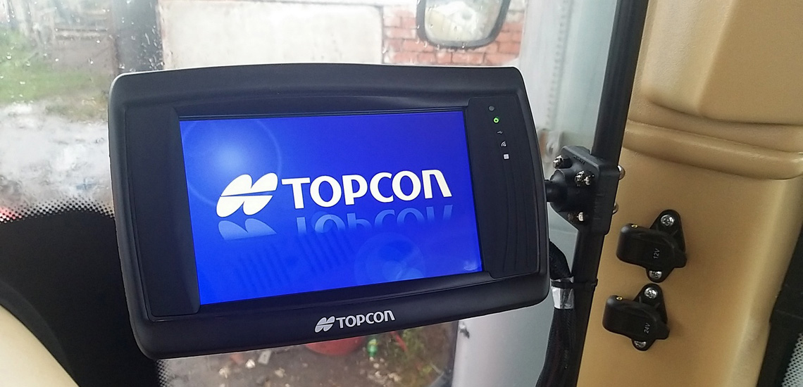 Гидравлический автопилот Topcon на Кировец К-525